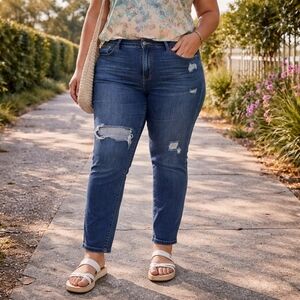 Judy Blue Cotton Blend Boyfriend Fit Dark Blue Stretchy Jeans